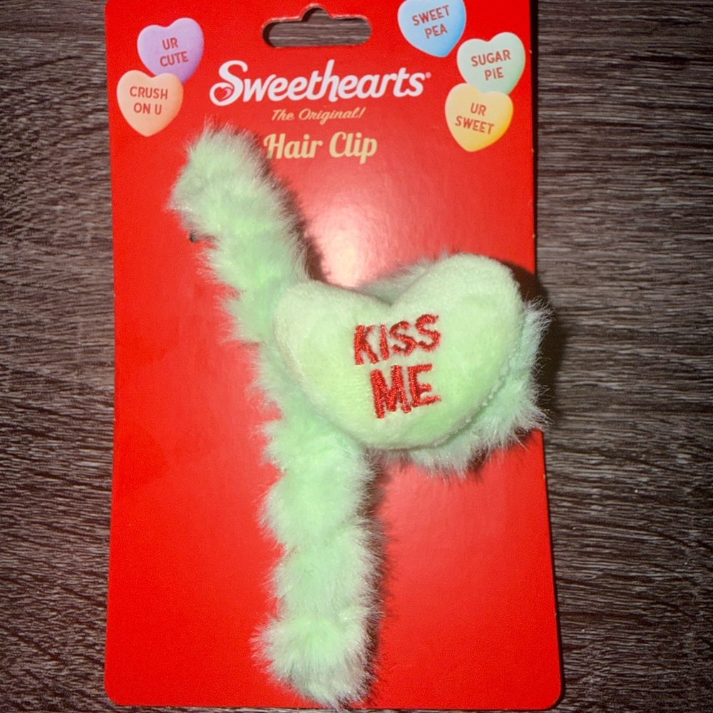Sweethearts Hair Clip - Mint Green